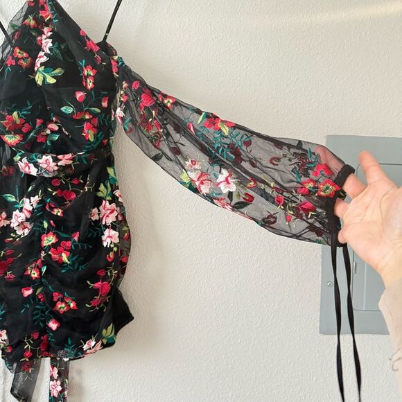 Tularosa Revolve Black Floral Embroidered Cali Mini Dress size Small - Picture 11 of 15